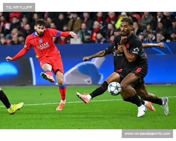 门将弗莱肯扑点后连续失误，勒沃库森欧冠平局暴露心态问题